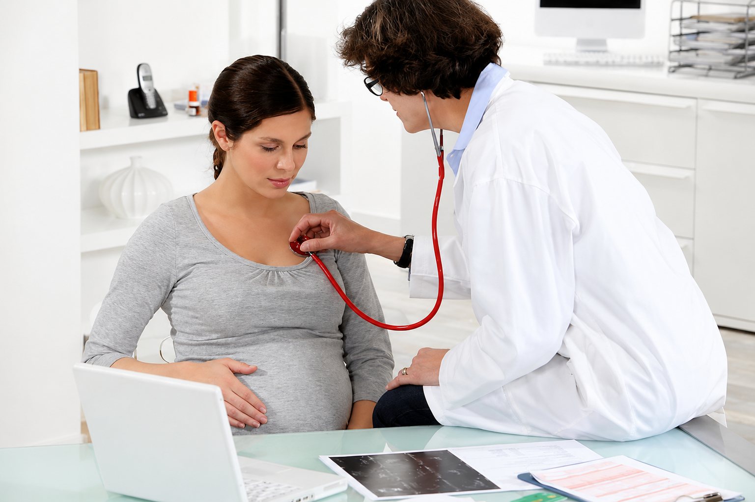 VISITA MEDICA OTTAVO MESE DI GRAVIDANZA